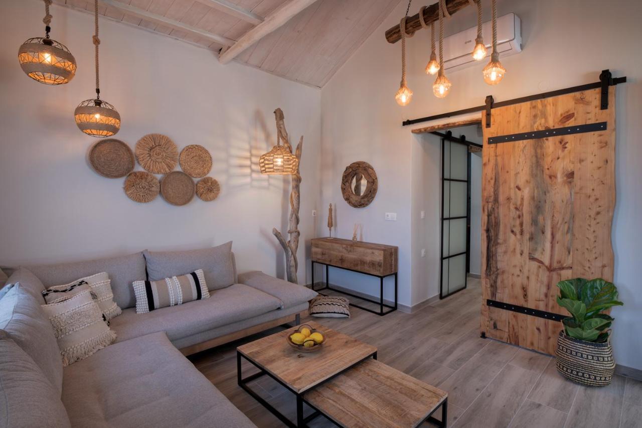 Chora Suite Alonnisos Town Bagian luar foto